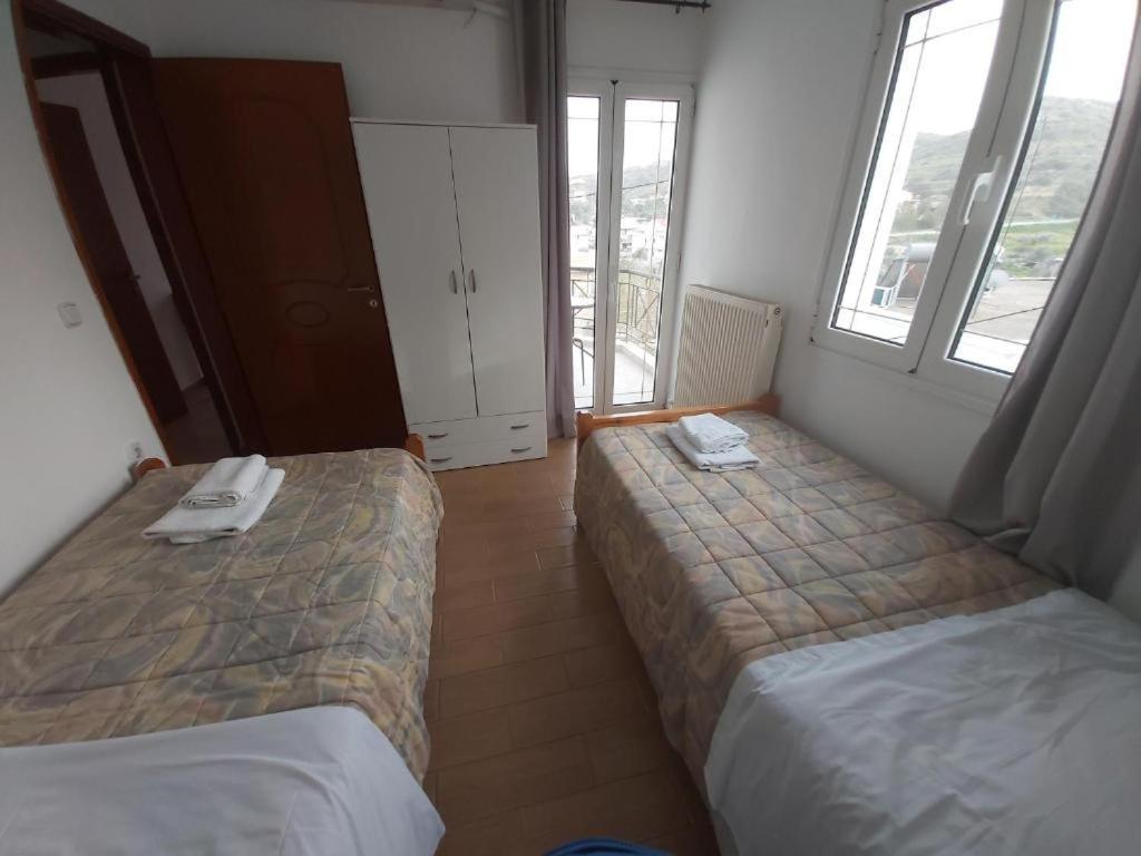 Bodikos Apartments 皮特斯迪亚 外观 照片