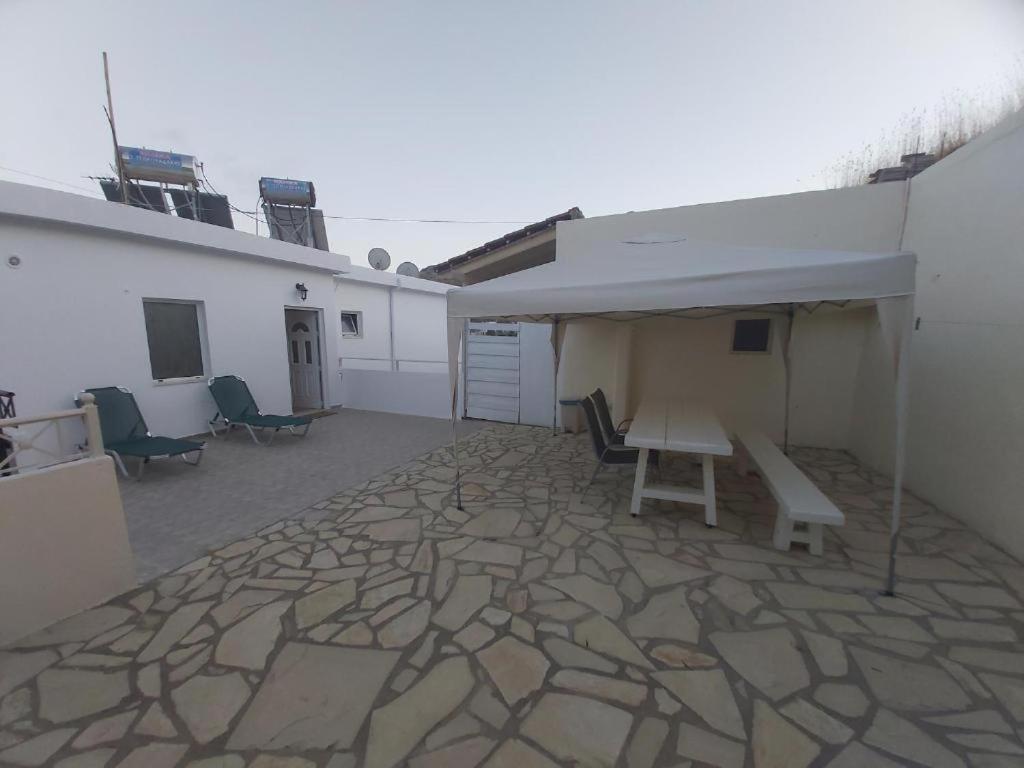 Bodikos Apartments 皮特斯迪亚 外观 照片
