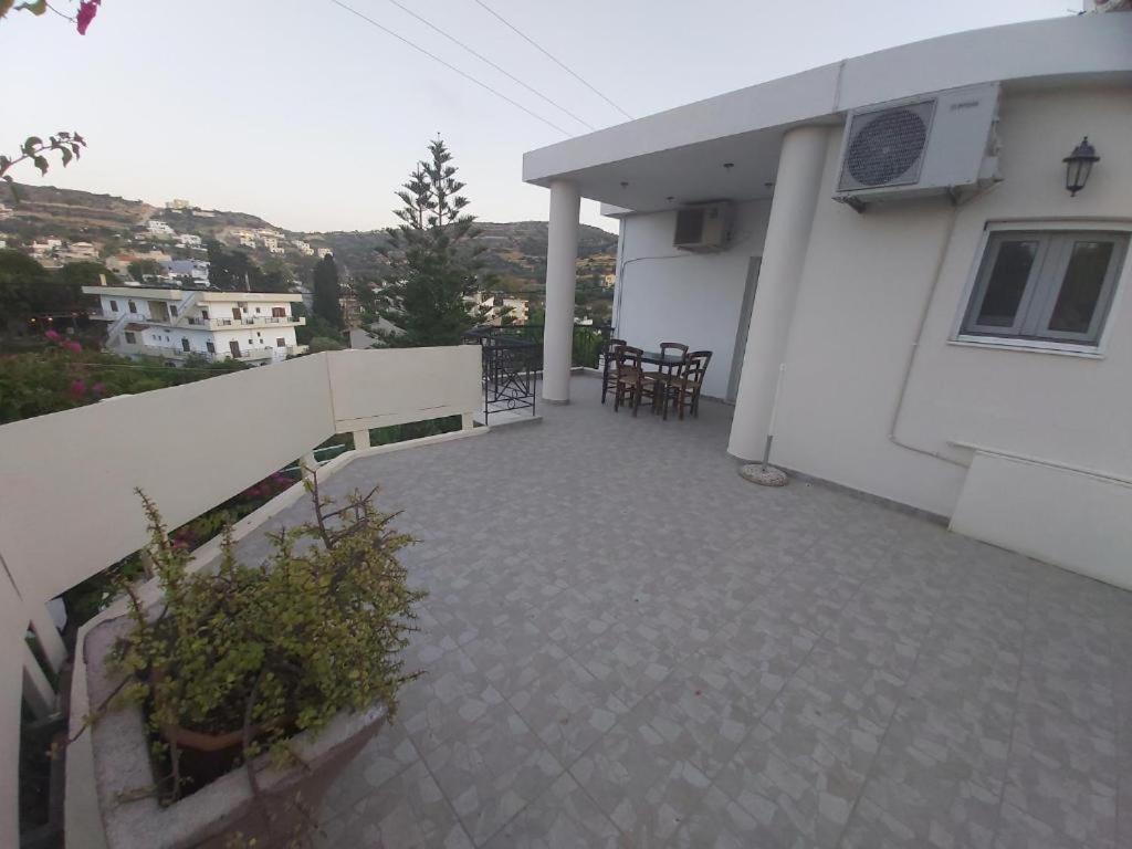 Bodikos Apartments 皮特斯迪亚 外观 照片